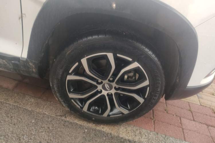 Used Chery Tiggo 3X 2018 1.5L Automatic Elite Edition Right Front Wheel Hub