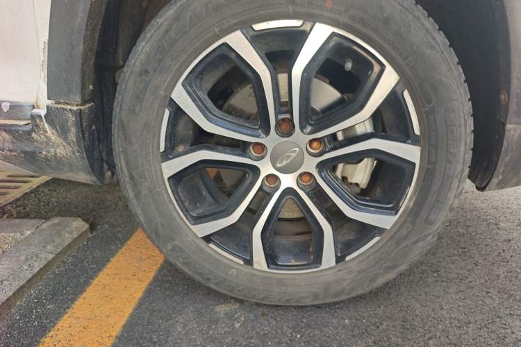 Used Chery Tiggo 3X 2018 1.5L Automatic Comfort Edition Right Front Wheel Hub