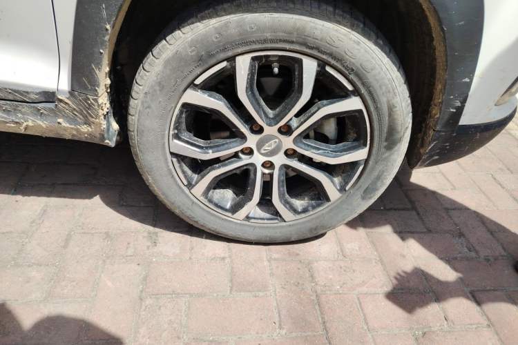 Used Chery Tiggo 3X 2018 1.5L Manual Elite Edition Right Front Wheel Hub