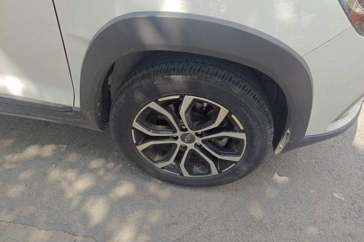 Used Chery Tiggo 3X 2018 1.5L Automatic Elite Edition Right Front Wheel Hub