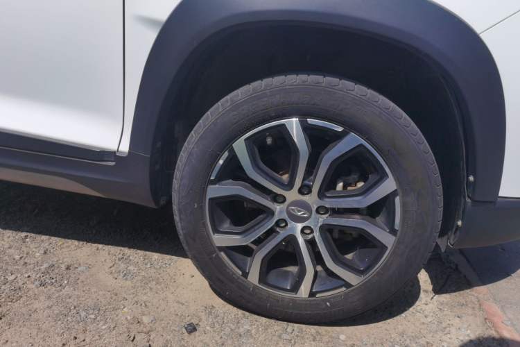 Used Chery Tiggo 3X 2018 1.5L Automatic Elite Edition Right Front Wheel Hub
