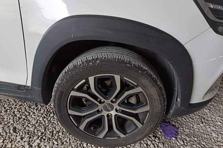 Used Chery Tiggo 3X 2018 1.5L Automatic Elite Edition Right Front Wheel Hub