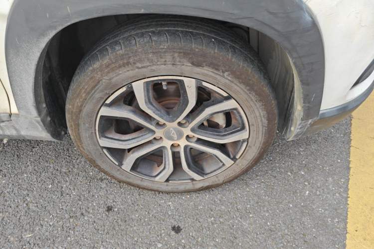 Used Chery Tiggo 3X 2018 1.5L Automatic Comfort Edition Right Front Wheel Hub