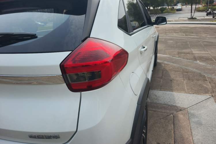 Used Chery Tiggo 3X 2018 1.5L Automatic Elite Edition Right Rear Taillight