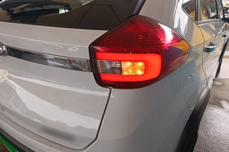 Used Chery Tiggo 3X 2018 1.5L Automatic Elite Edition Right Rear Taillight