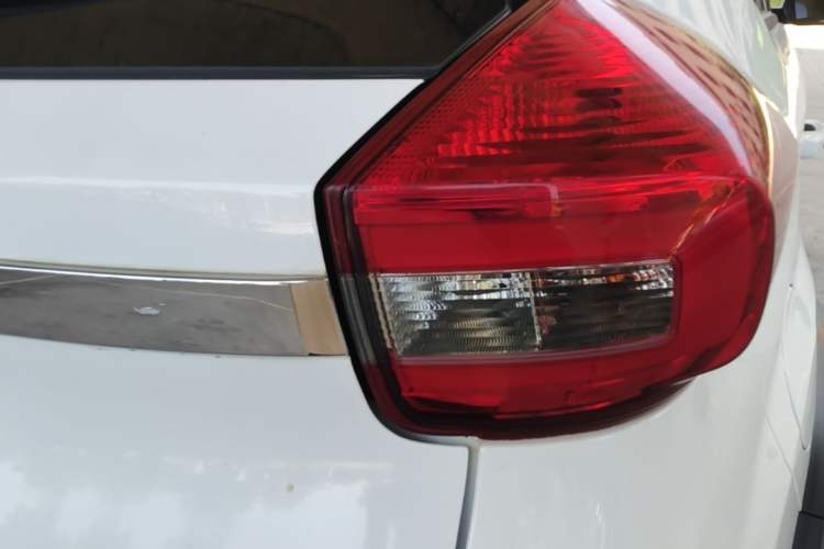 Used Chery Tiggo 3X 2018 1.5L Automatic Elite Edition Right Rear Taillight