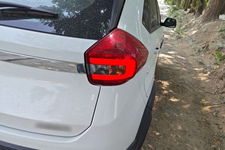 Used Chery Tiggo 3X 2018 1.5L Manual Comfort Edition Right Rear Taillight