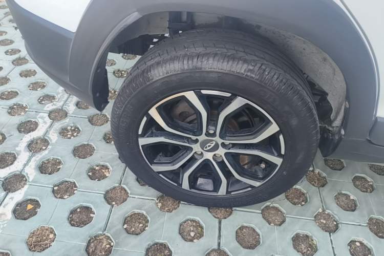 Used Chery Tiggo 3X 2018 1.5L Automatic Elite Edition Right Rear Wheel Hub