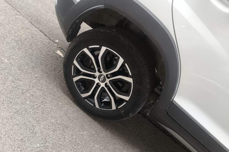 Used Chery Tiggo 3X 2018 1.5L Automatic Comfort Edition Right Rear Wheel Hub
