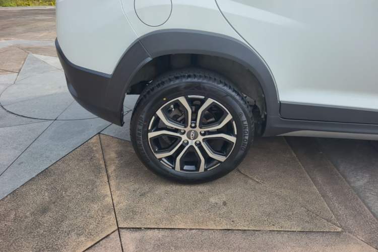 Used Chery Tiggo 3X 2018 1.5L Automatic Elite Edition Right Rear Wheel Hub