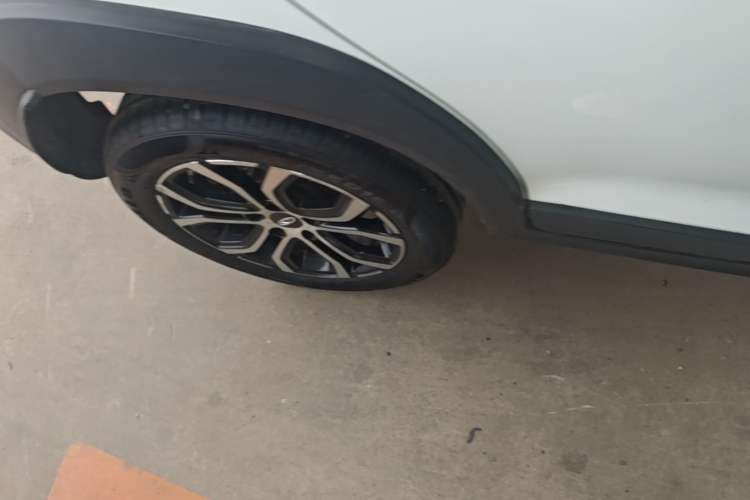 Used Chery Tiggo 3X 2018 1.5L Automatic Elite Edition Right Rear Wheel Hub