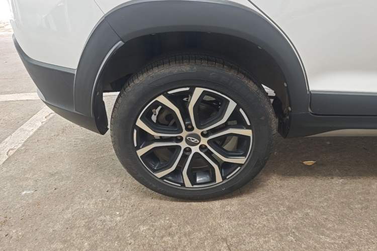 Used Chery Tiggo 3X 2018 1.5L Automatic Elite Edition Right Rear Wheel Hub