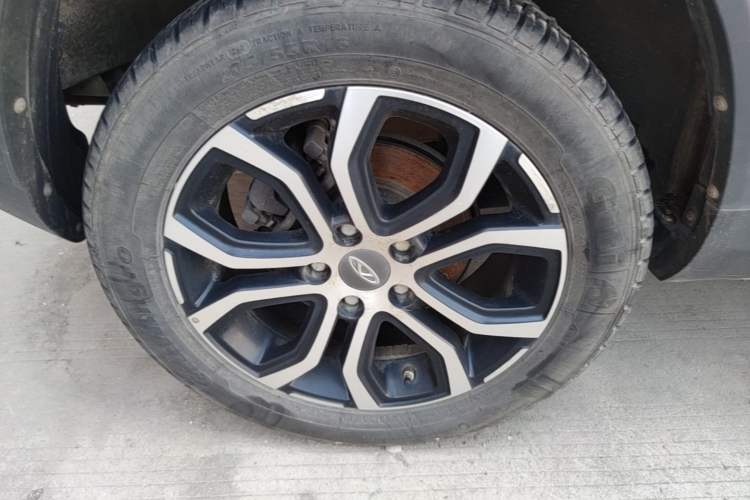 Used Chery Tiggo 3X 2018 1.5L Automatic Elite Edition Right Rear Wheel Hub