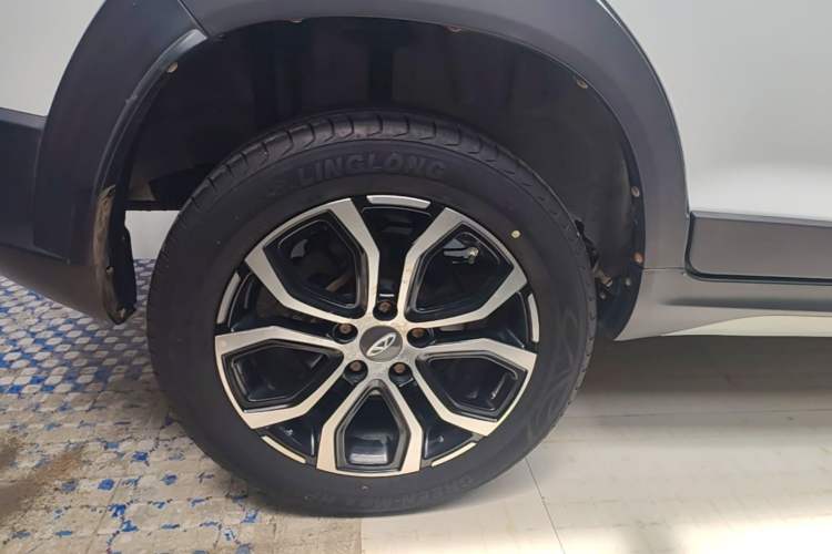 Used Chery Tiggo 3X 2018 1.5L Manual Elite Edition Right Rear Wheel Hub