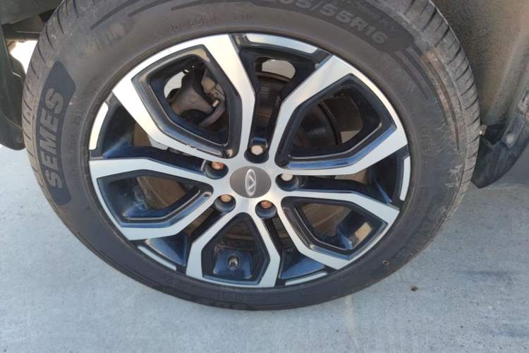 Used Chery Tiggo 3X 2018 1.5L Automatic Elite Edition Right Rear Wheel Hub