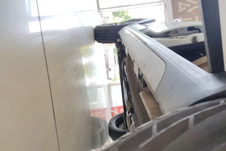 Used Chery Tiggo 3X 2018 1.5L Manual Comfort Edition Right Side Sill