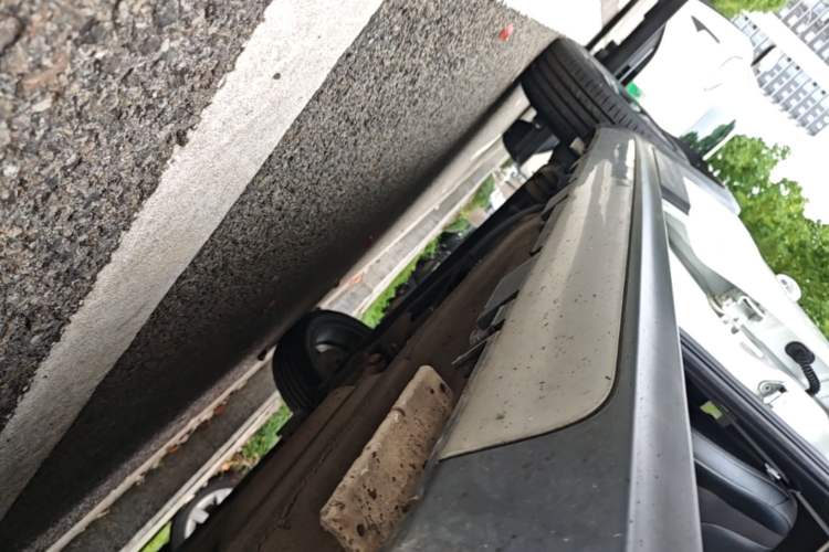 Used Chery Tiggo 3X 2018 1.5L Automatic Elite Edition Right Side Sill