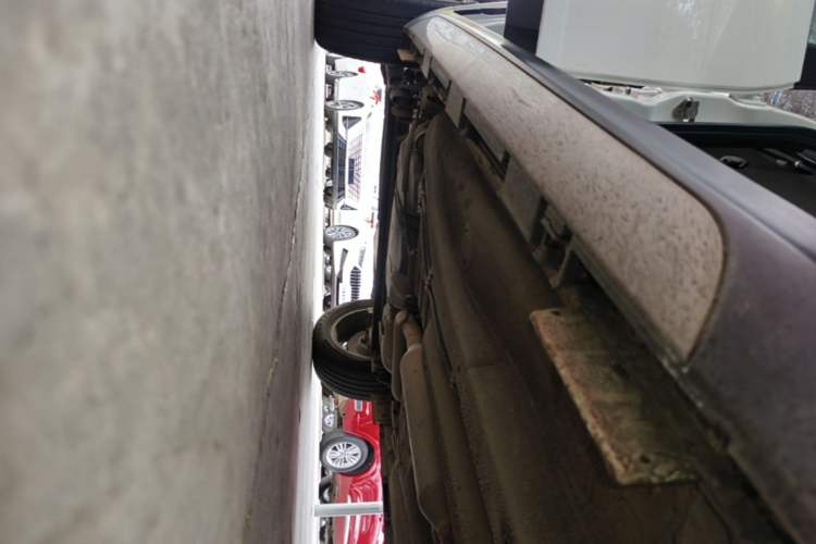 Used Chery Tiggo 3X 2018 1.5L Automatic Comfort Edition Right Side Sill