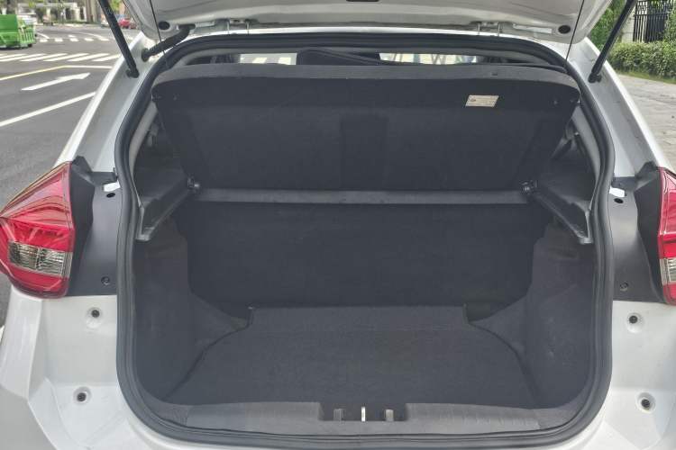 Used Chery Tiggo 3X 2018 1.5L Manual Comfort Edition Trunk