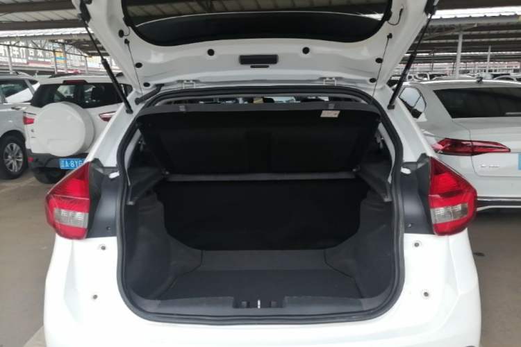 Used Chery Tiggo 3X 2018 1.5L Automatic Comfort Edition Trunk