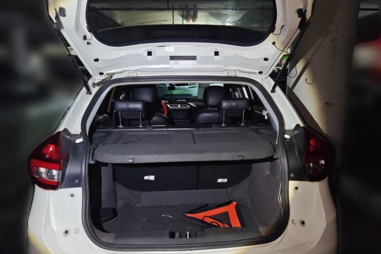 Used Chery Tiggo 3X 2018 1.5L Automatic Elite Edition Trunk