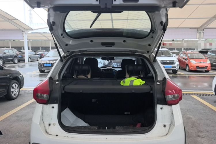 Used Chery Tiggo 3X 2018 1.5L Manual Elite Edition Trunk