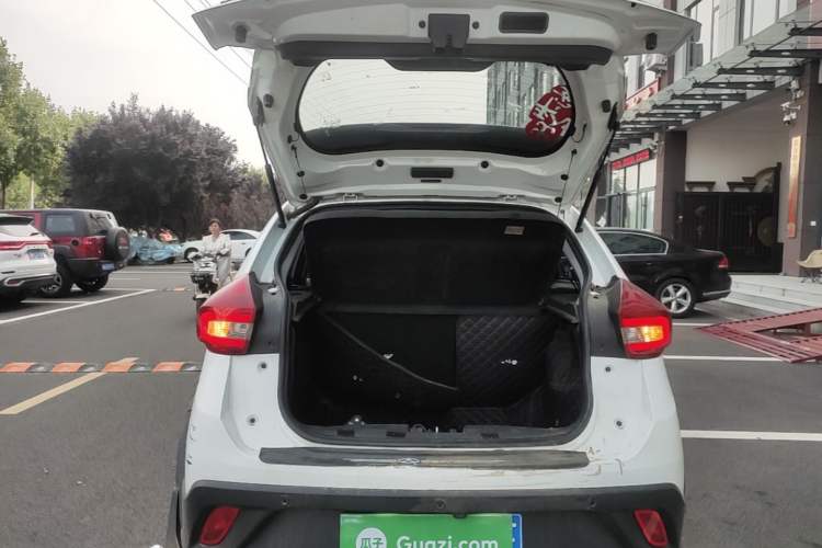 Used Chery Tiggo 3X 2018 1.5L Automatic Elite Edition Trunk