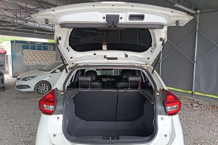 Used Chery Tiggo 3X 2018 1.5L Automatic Elite Edition Trunk