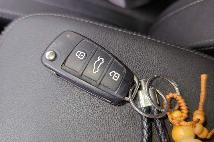 Used Chery Tiggo 3X 2018 1.5L Automatic Comfort Edition Vehicle Key