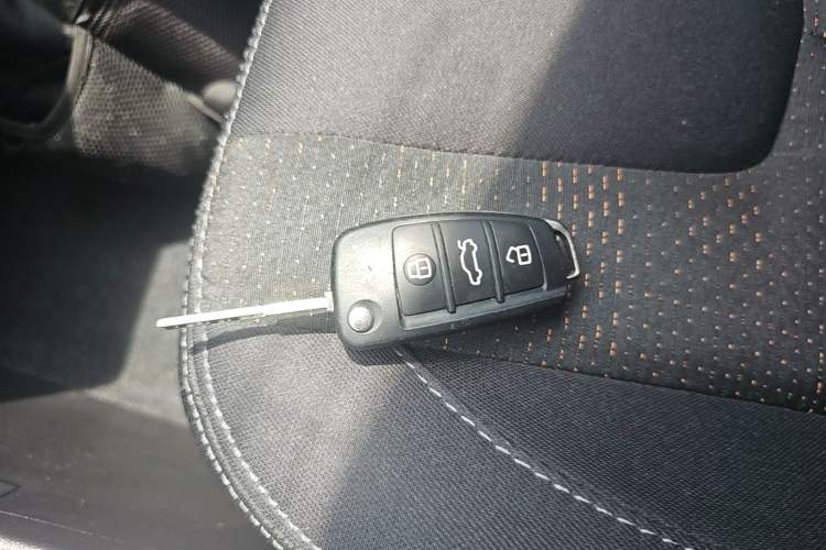 Used Chery Tiggo 3X 2018 1.5L Automatic Comfort Edition Vehicle Key