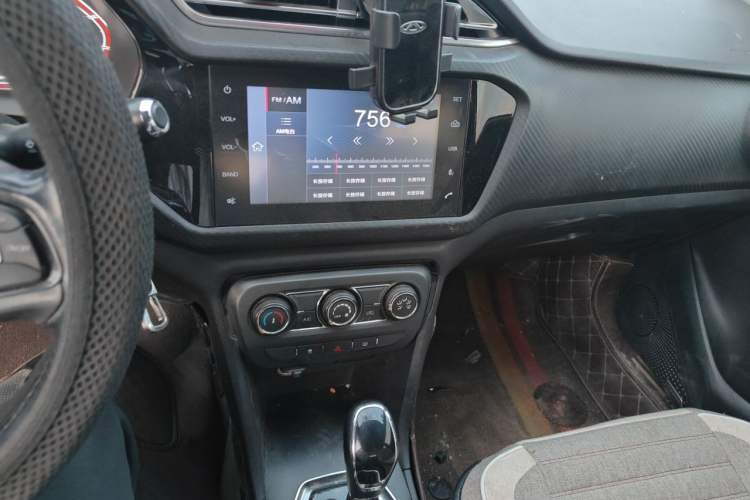 Used Chery Tiggo 3X 2018 1.5L Automatic Elite Edition Audio And AC Panel