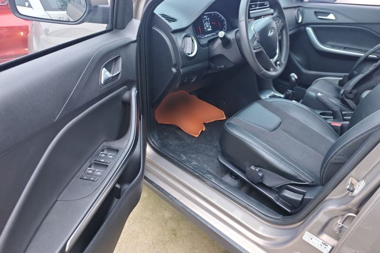 Used Chery Tiggo 3X 2018 1.5L Manual Elite Edition Driver Seat