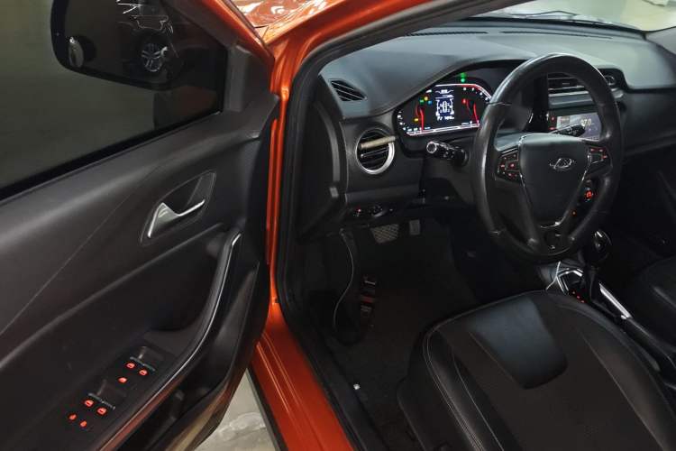 Used Chery Tiggo 3X 2018 1.5L Automatic Elite Edition Driver Seat
