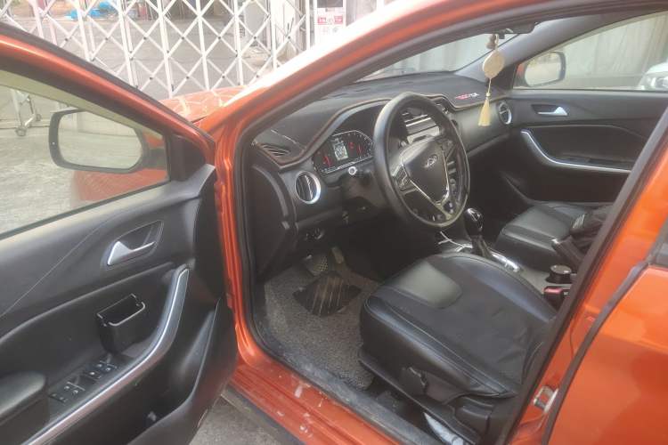 Used Chery Tiggo 3X 2018 1.5L Automatic Elite Edition Interior 3
