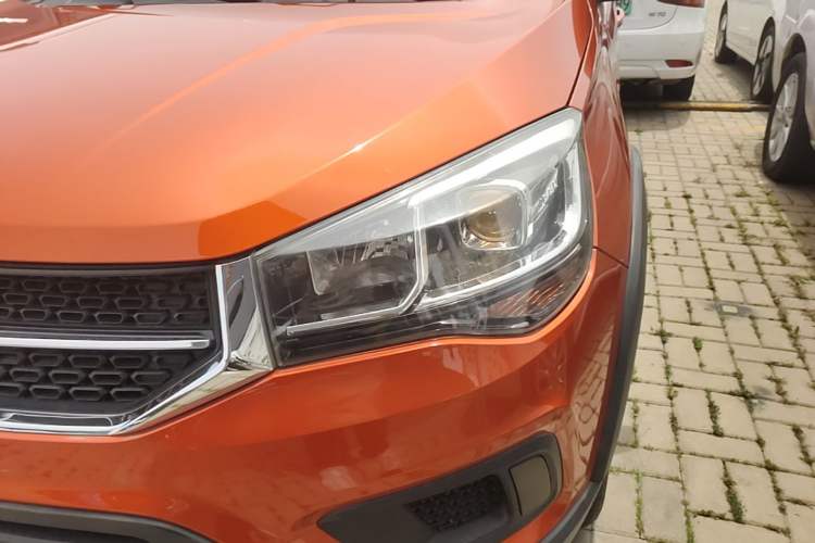 Used Chery Tiggo 3X 2018 1.5L Manual Comfort Edition Left Front Headlight