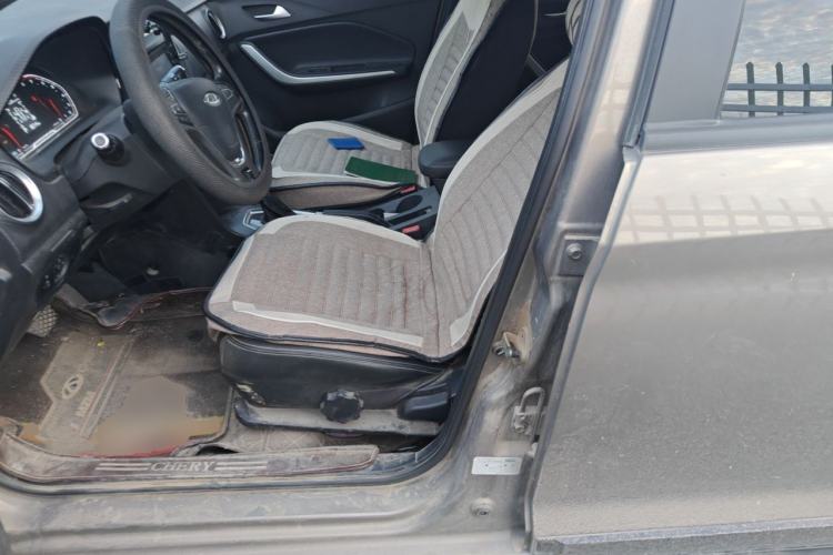 Used Chery Tiggo 3X 2018 1.5L Automatic Elite Edition Left Front Seat