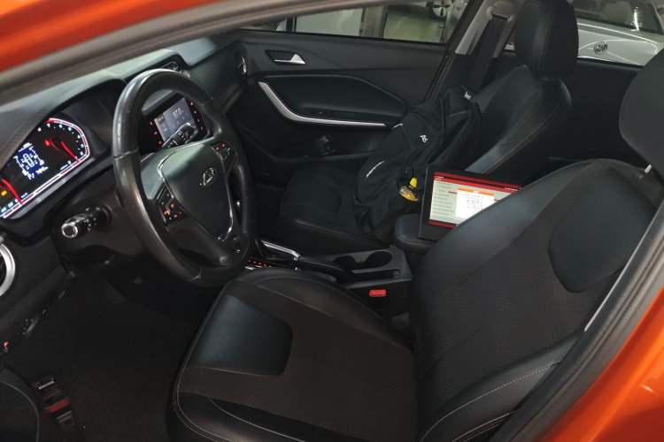 Used Chery Tiggo 3X 2018 1.5L Automatic Elite Edition Left Front Seat
