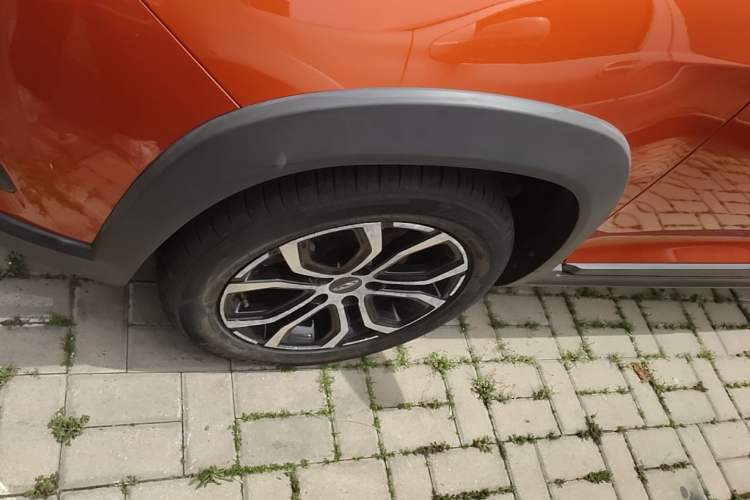 Used Chery Tiggo 3X 2018 1.5L Manual Comfort Edition Left Front Wheel Hub