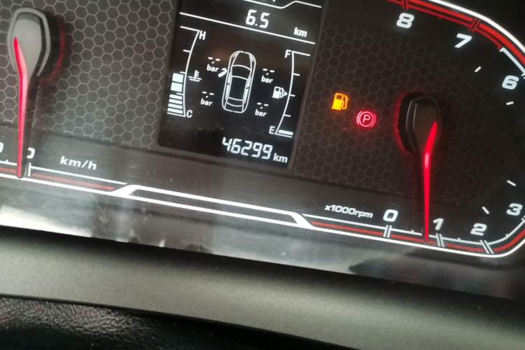 Used Chery Tiggo 3X 2018 1.5L Manual Elite Edition Odometer Close Up