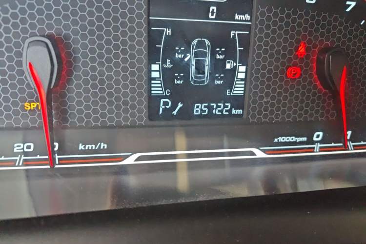 Used Chery Tiggo 3X 2018 1.5L Automatic Luxury Edition Odometer Close Up