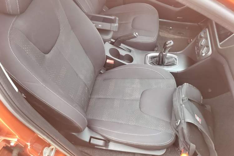 Used Chery Tiggo 3X 2018 1.5L Manual Comfort Edition Right Front Seat
