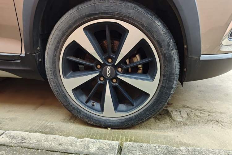Used Chery Tiggo 3X 2018 1.5L Automatic Luxury Edition Right Front Wheel Hub