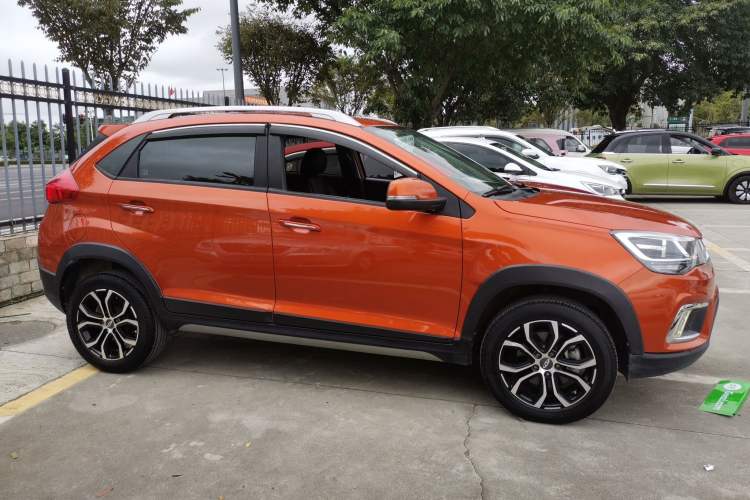 Used Chery Tiggo 3X 2018 1.5L Manual Elite Edition Right Side
