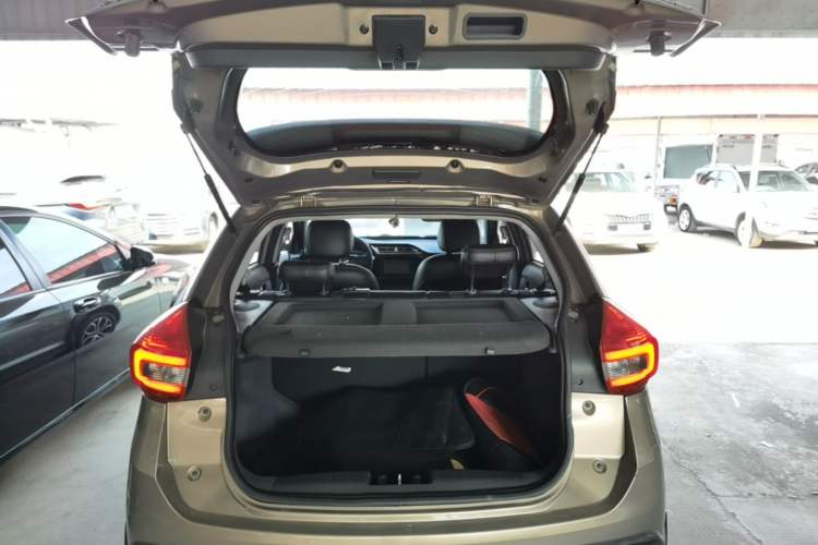 Used Chery Tiggo 3X 2018 1.5L Manual Elite Edition Trunk