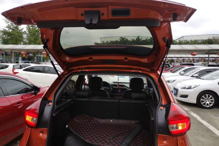 Used Chery Tiggo 3X 2018 1.5L Manual Elite Edition Trunk