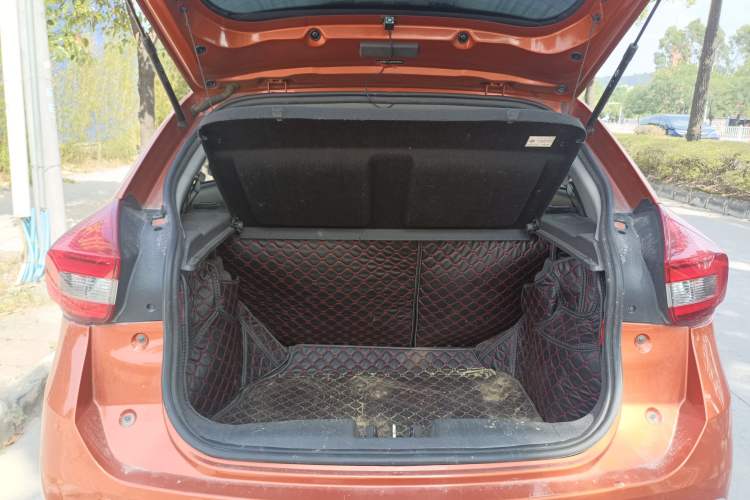 Used Chery Tiggo 3X 2018 1.5L Manual Elite Edition Trunk