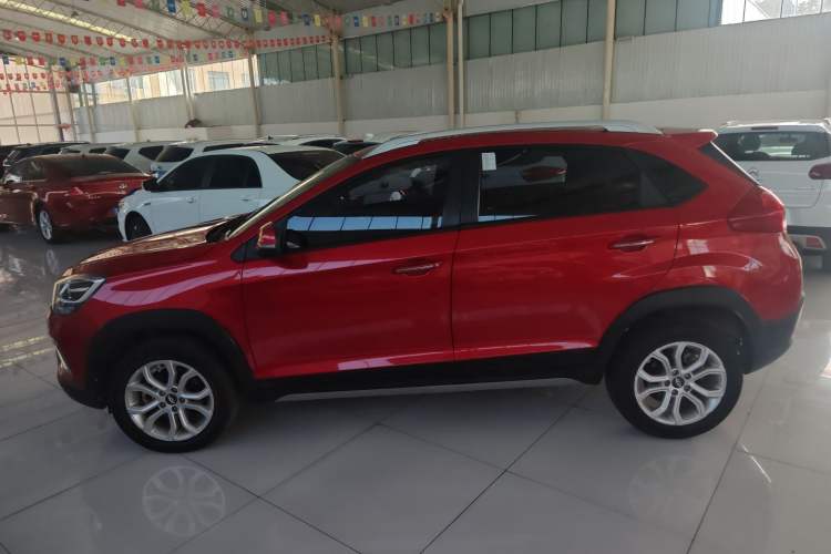 Used Chery Tiggo 3X 2020 Quality Edition 1.5L Manual Luxury Version Exterior 5