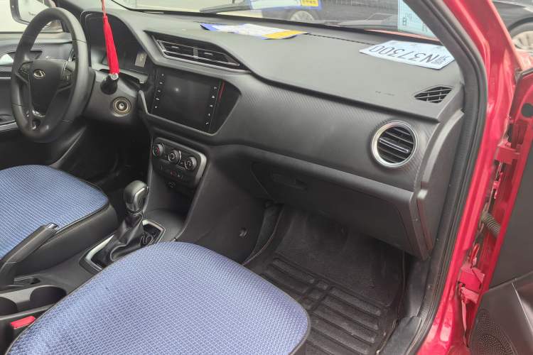 Used Chery Tiggo 3X 2020 Quality Edition 1.5L CVT Luxury Version Interior 3