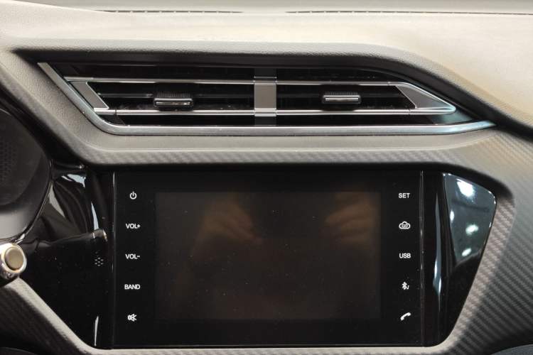 Used Chery Tiggo 3X 2020 Quality Edition 1.5L CVT Luxury Version Interior 8