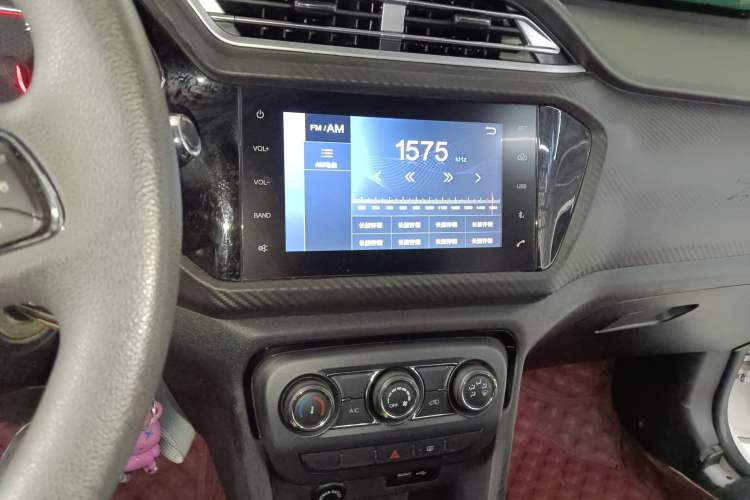 Used Chery Tiggo 3X 2020 Quality Edition 1.5L CVT Luxury Version Audio And AC Panel